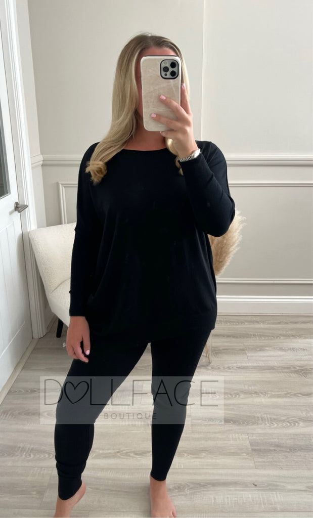 New In DollFace Boutique Limited