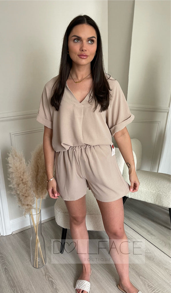 New In DollFace Boutique Limited